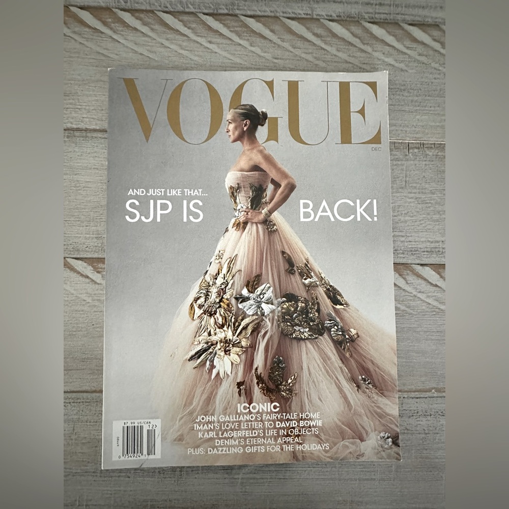 Vogue Magazine December 2021 issue with Sarah Jessica Parker on the cover